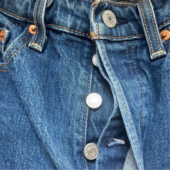 Levi’s Ribcage Straight Jeans Blue Denim Size 26 Classic - Picture 8 of 12